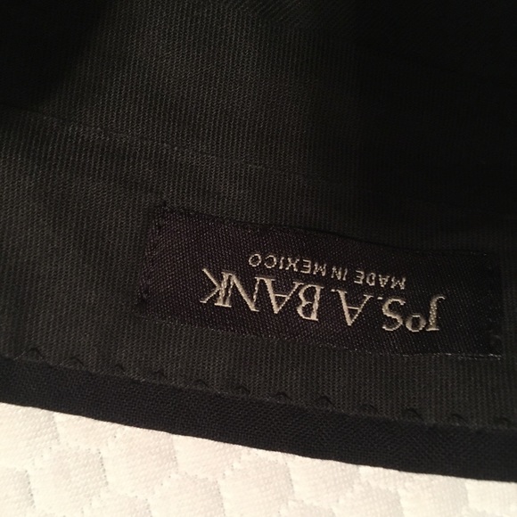 Men’s suit - Picture 1 of 15